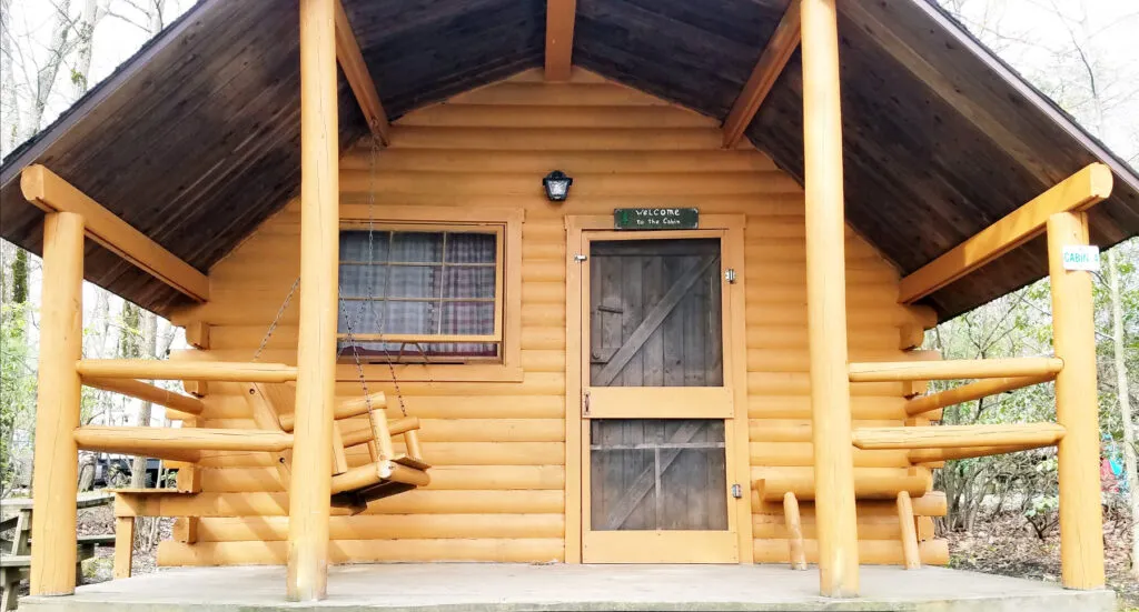 1 Bedroom Rustic Cabins – Prospect Mountain Campground